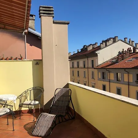 Navigli Con Terrazza 公寓 *