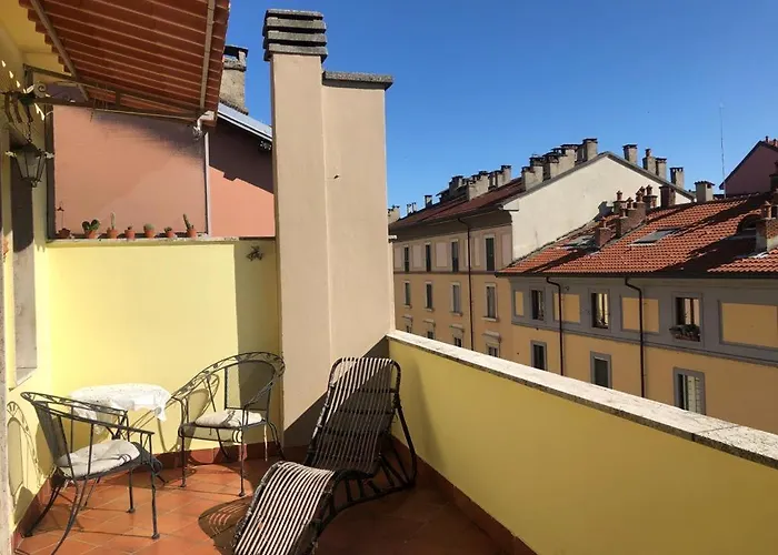 Navigli Con Terrazza Apartmán *